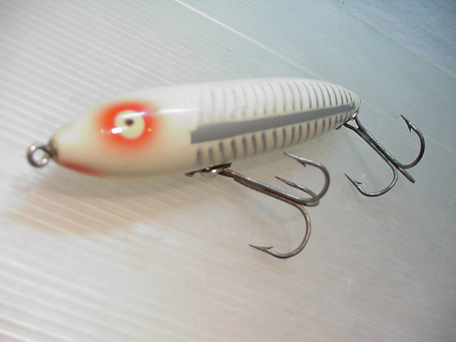 HEDDON　ZARA　１ｓｔ/XRW（ベタ）/白骨