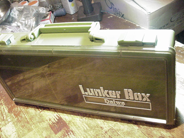 オールド★ダイワランカーボックス LUNKER BOX DT30/カーキ